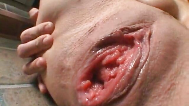 Brezo y bobbie videos de lesbianas peludas