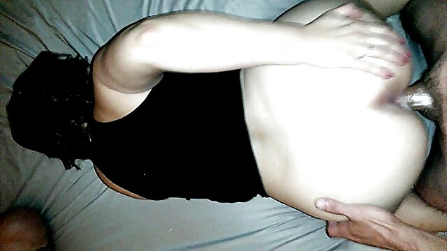 Mírame lesbiana españolas tener el orgasmo duro que merezco