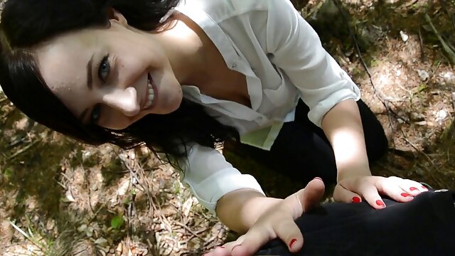 Señorita videos de jovenes lesvianas jefa perra