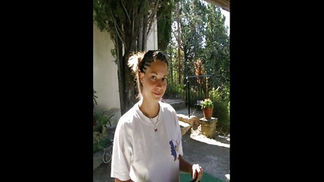 Sexy janessa masturbándose su colegialas japonesas lesbianas twat