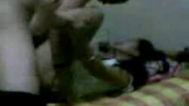 Pareja asiática xxx lesbianas salvajes joven casera