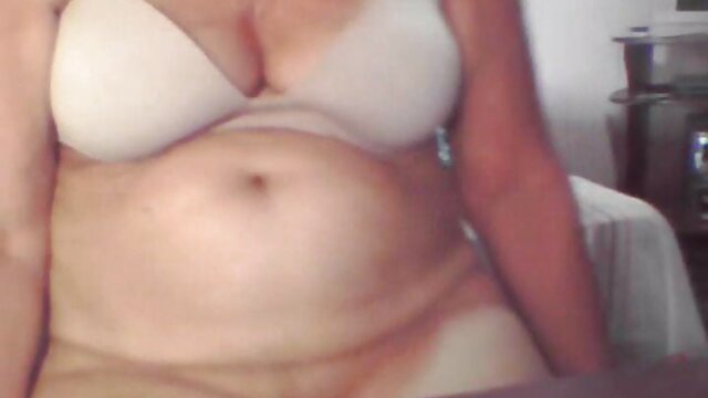 Convicto de BBC escapado se sexo lesbianas casero folla a una milf rubia